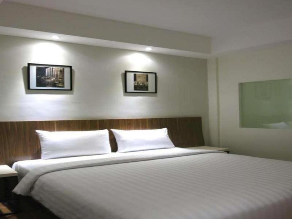 Hart Hotel Arjuna Mataram Exterior foto