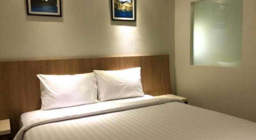 Hart Hotel Arjuna Mataram Exterior foto